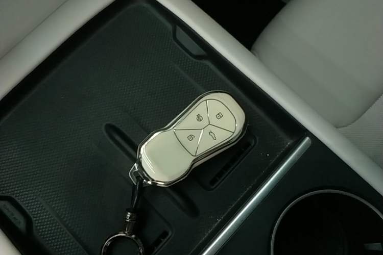 Used XPeng G6 2023 755 Ultra-Long Range Pro Vehicle Key