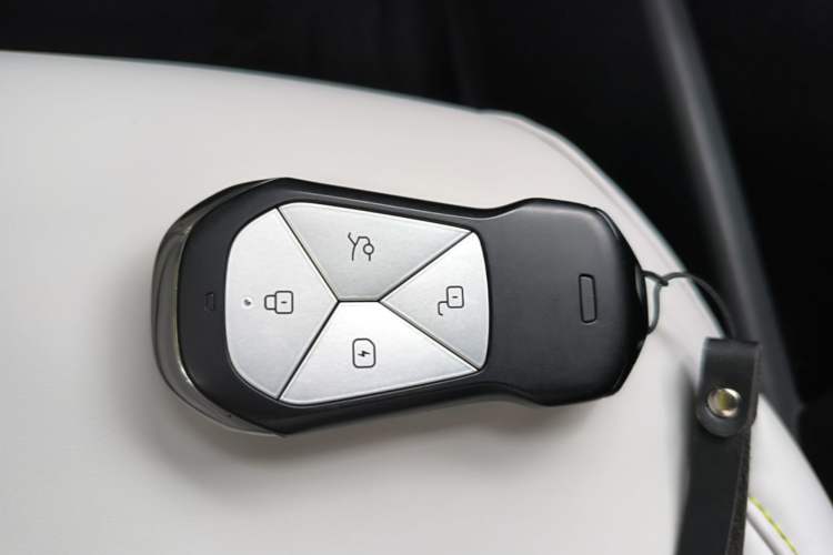 Used XPeng G6 2023 755 Ultra-Long Range Pro Vehicle Key