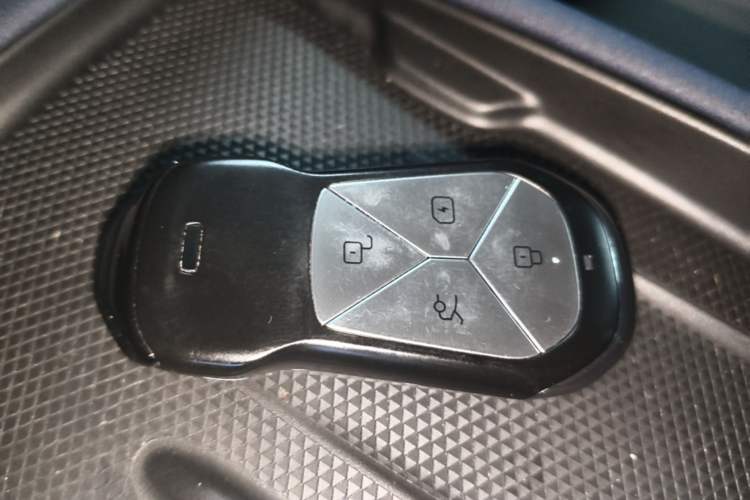 Used XPeng G6 2023 755 Ultra-Long Range Pro Vehicle Key