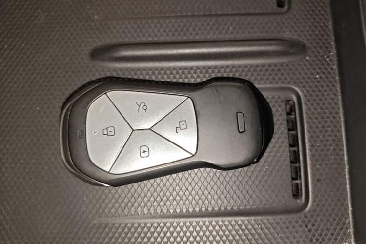 Used XPeng G6 2023 755 Ultra-Long Range Pro Vehicle Key