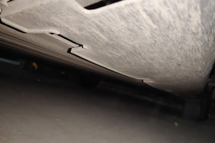 Used XPeng G6 2023 755 Ultra-Long Range Max Chassis Front Left
