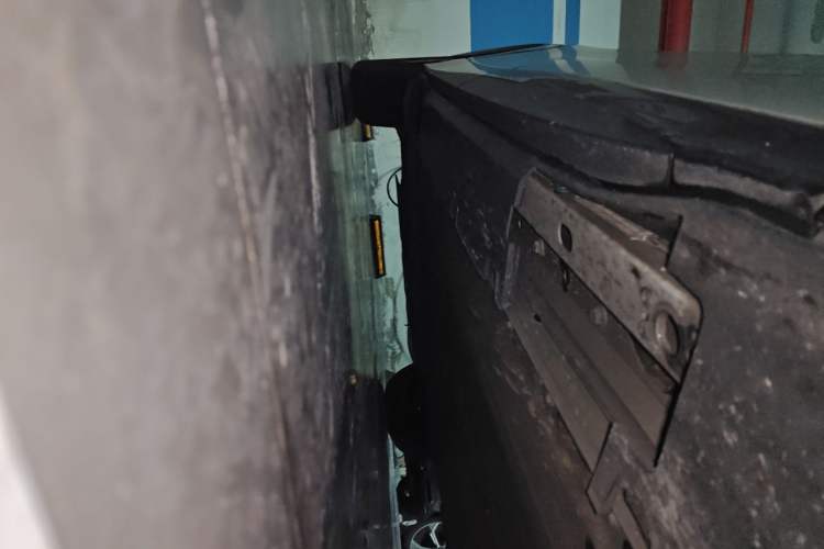 Used XPeng G6 2023 580 Long-Range Pro Chassis Front Right