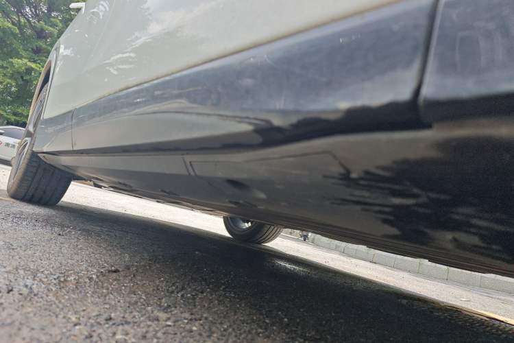 Used XPeng G6 2023 755 Ultra-Long Range Pro Chassis Front Right