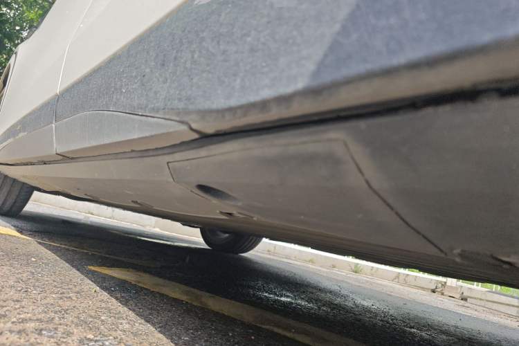 Used XPeng G6 2023 755 Ultra-Long Range Pro Chassis Rear Left