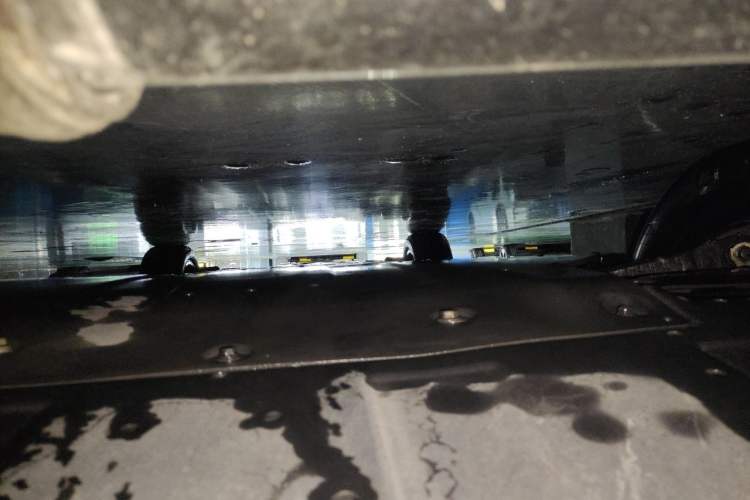 Used XPeng G6 2023 580 Long-Range Pro Chassis Rear