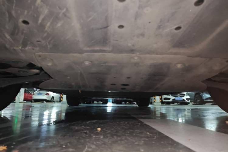 Used XPeng G6 2023 580 Long-Range Pro Chassis Rear