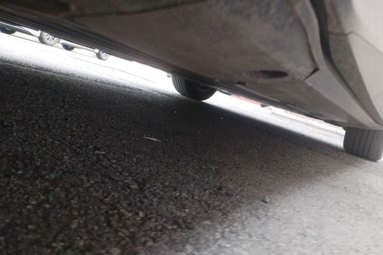 Used XPeng G6 2023 755 Ultra-Long Range Max Chassis Rear Right