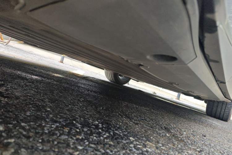 Used XPeng G6 2023 755 Ultra-Long Range Pro Chassis Rear Right