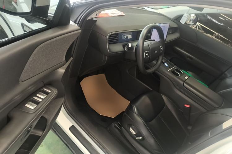 Used XPeng G6 2023 580 Long-Range Pro Driver Seat