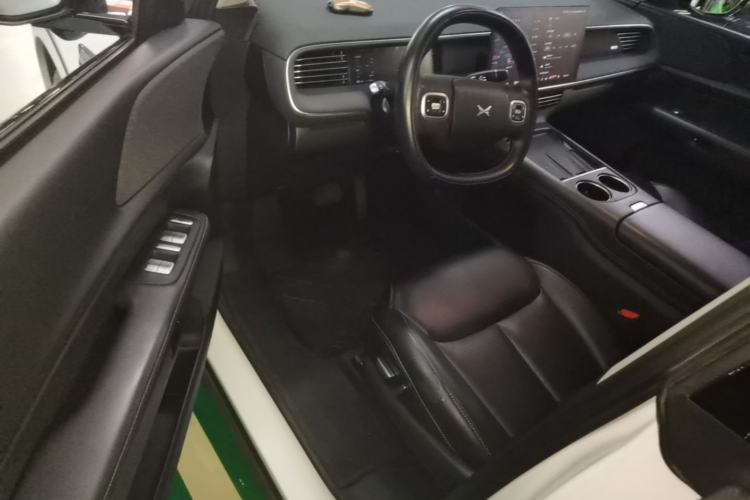 Used XPeng G6 2023 580 Long-Range Pro Driver Seat