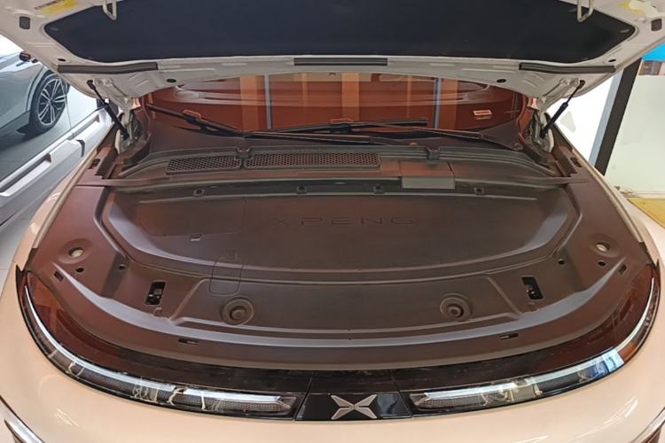 Used XPeng G6 2023 580 Long-Range Max Engine Bay