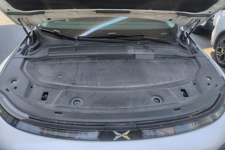 Used XPeng G6 2023 755 Ultra-Long Range Pro Engine Bay