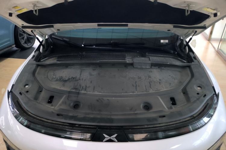 Used XPeng G6 2023 580 Long-Range Max Engine Bay