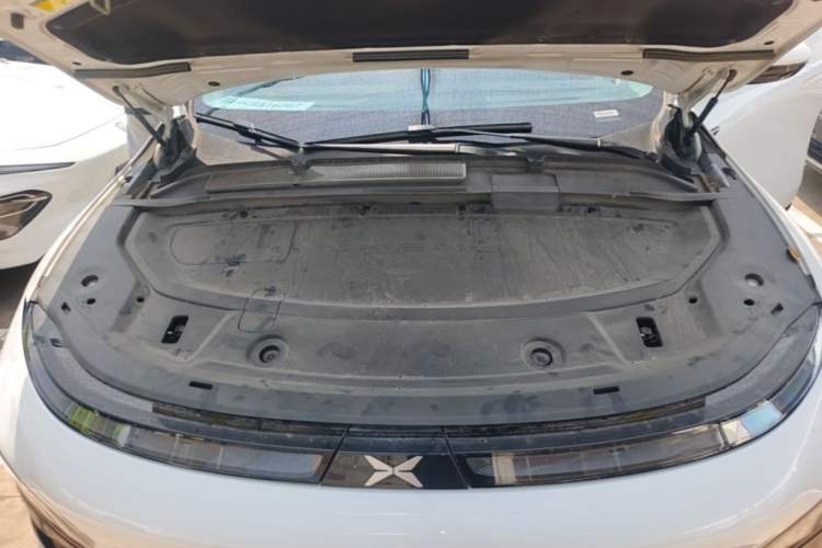 Used XPeng G6 2023 755 Ultra-Long Range Pro Engine Bay