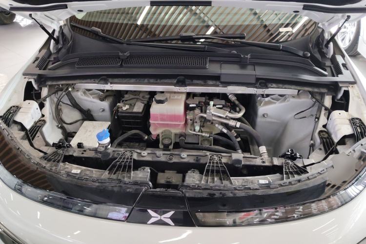 Used XPeng G6 2023 580 Long-Range Pro Engine Bay