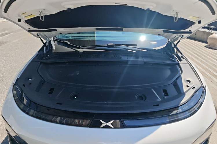 Used XPeng G6 2023 755 Ultra-Long Range Max Engine Bay