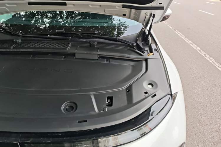 Used XPeng G6 2023 580 Long-Range Pro Engine Bay Left