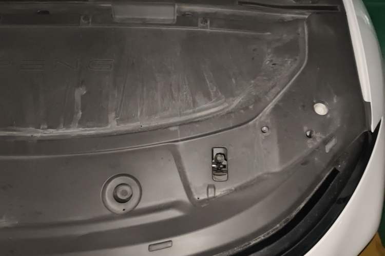 Used XPeng G6 2023 755 Ultra-Long Range Max Engine Bay Left