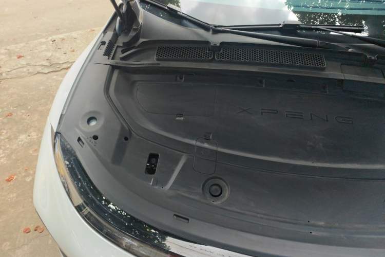 Used XPeng G6 2023 580 Long-Range Pro Engine Bay Right