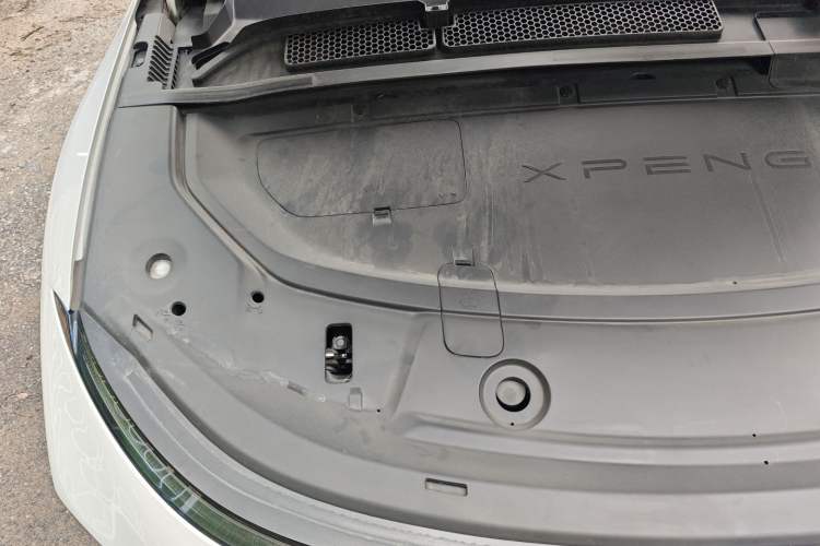 Used XPeng G6 2023 755 Ultra-Long Range Pro Engine Bay Right