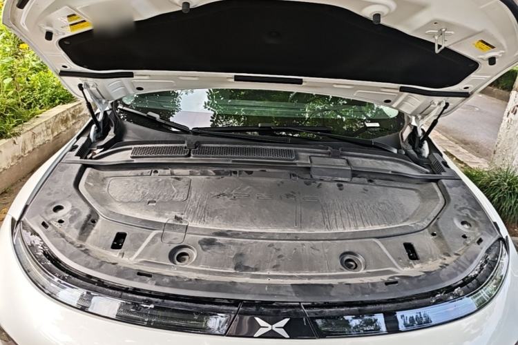 Used XPeng G6 2023 580 Long-Range Pro Engine Bay