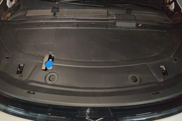 Used XPeng G6 2023 580 Long-Range Max Engine Bay