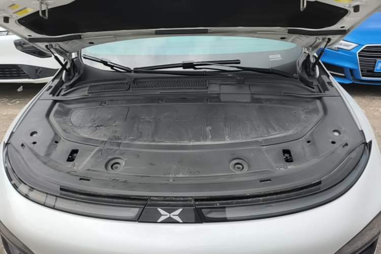 Used XPeng G6 2023 755 Ultra-Long Range Max Engine Bay
