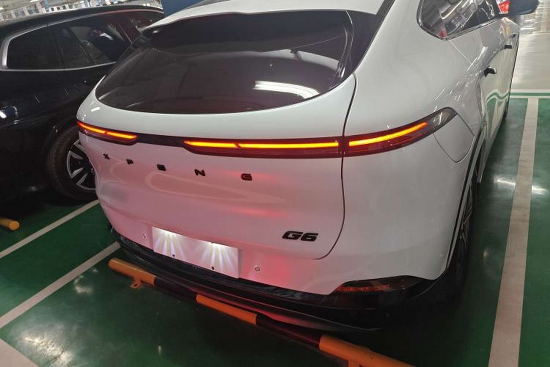 Used XPeng G6 2023 580 Long-Range Max Exterior 4