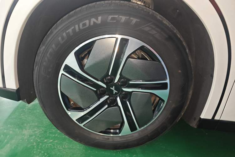 Used XPeng G6 2023 580 Long-Range Max Exterior 7