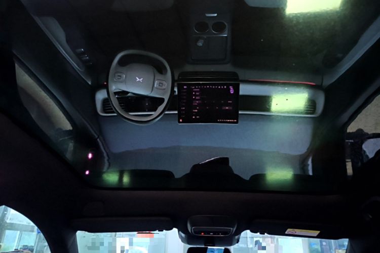 Used XPeng G6 2023 580 Long-Range Max Headliner