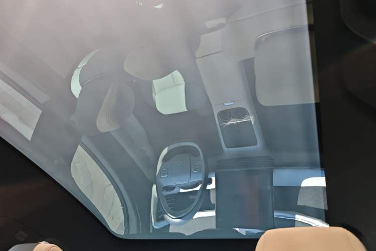 Used XPeng G6 2023 755 Ultra-Long Range Max Headliner
