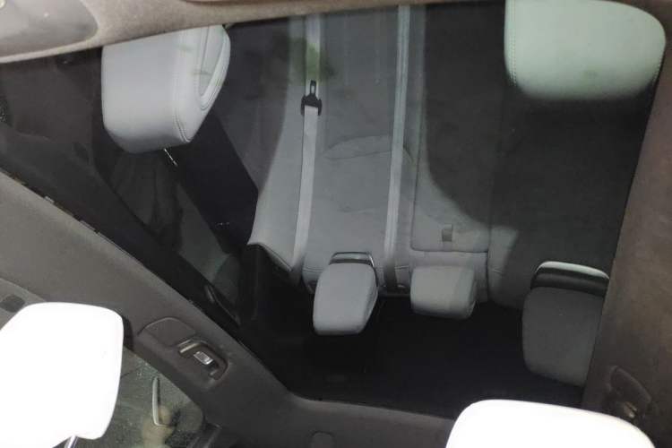 Used XPeng G6 2023 580 Long-Range Pro Headliner