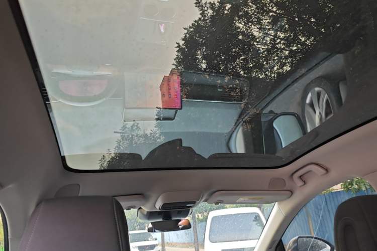 Used XPeng G6 2023 755 Ultra-Long Range Pro Headliner