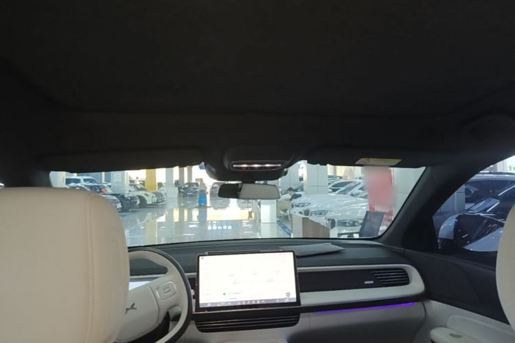 Used XPeng G6 2023 580 Long-Range Max Headliner