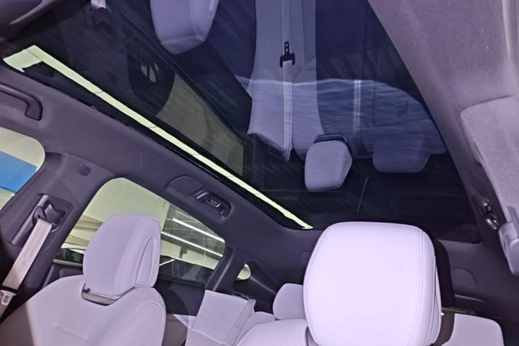 Used XPeng G6 2023 755 Ultra-Long Range Max Headliner