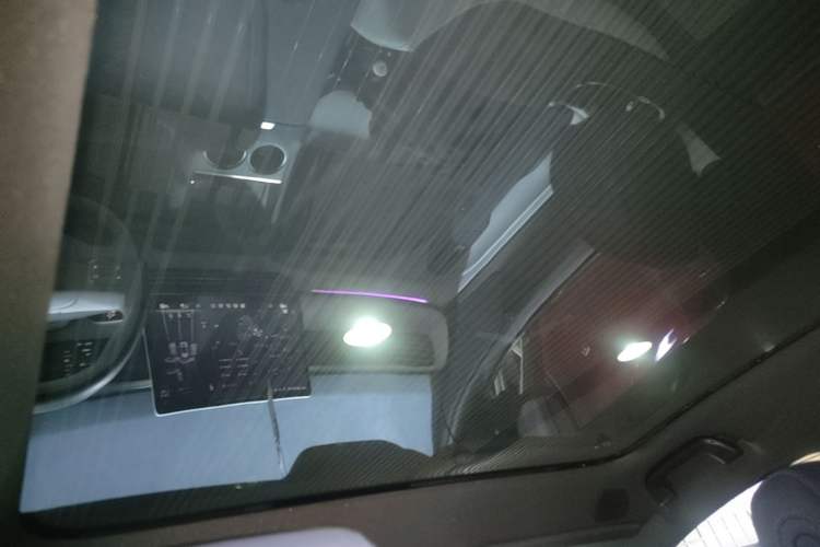 Used XPeng G6 2023 580 Long-Range Pro Headliner