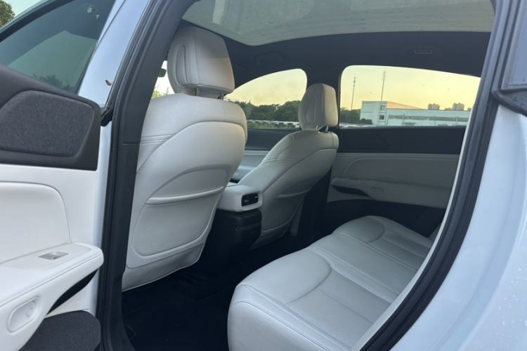 Used XPeng G6 2023 755 Ultra-Long Range Pro Interior 2
