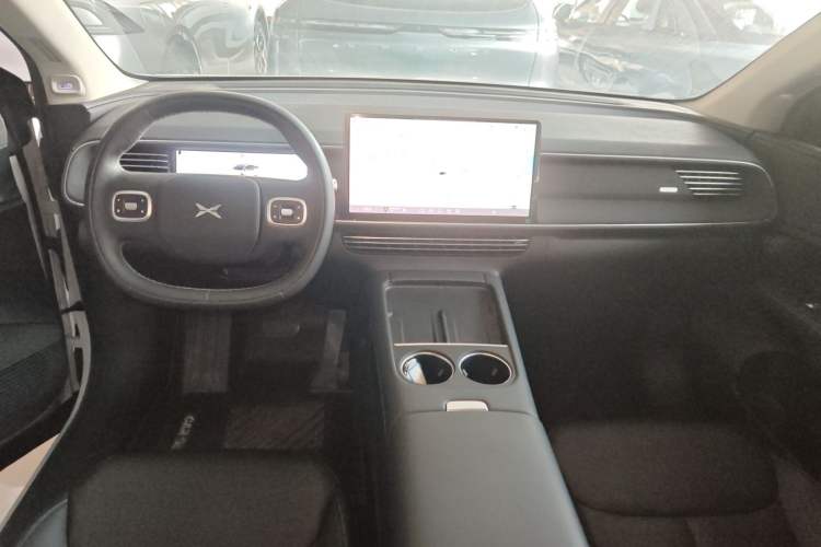 Used XPeng G6 2023 580 Long-Range Pro Interior 2