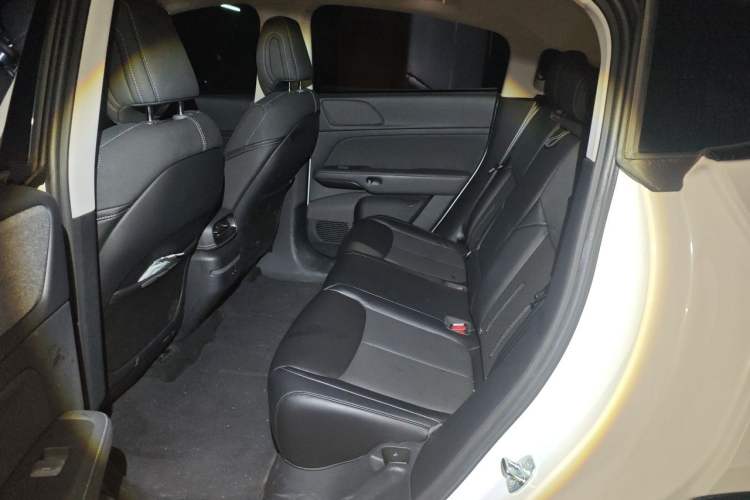Used XPeng G6 2023 580 Long-Range Pro Interior 4