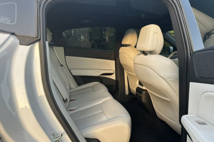 Used XPeng G6 2023 755 Ultra-Long Range Pro Interior 4