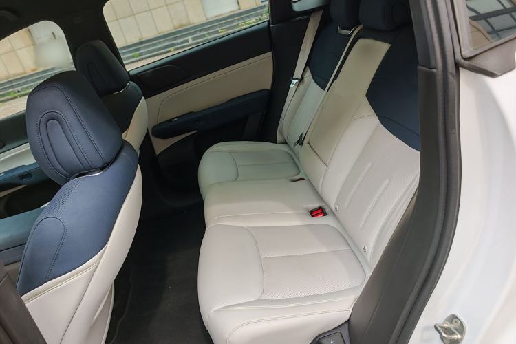 Used XPeng G6 2023 580 Long-Range Max Interior 4