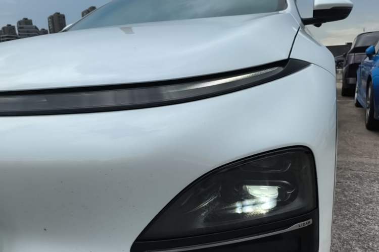 Used XPeng G6 2023 755 Ultra-Long Range Max Left Front Headlight