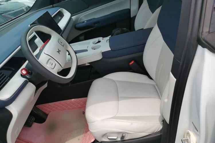 Used XPeng G6 2023 580 Long-Range Max Left Front Seat