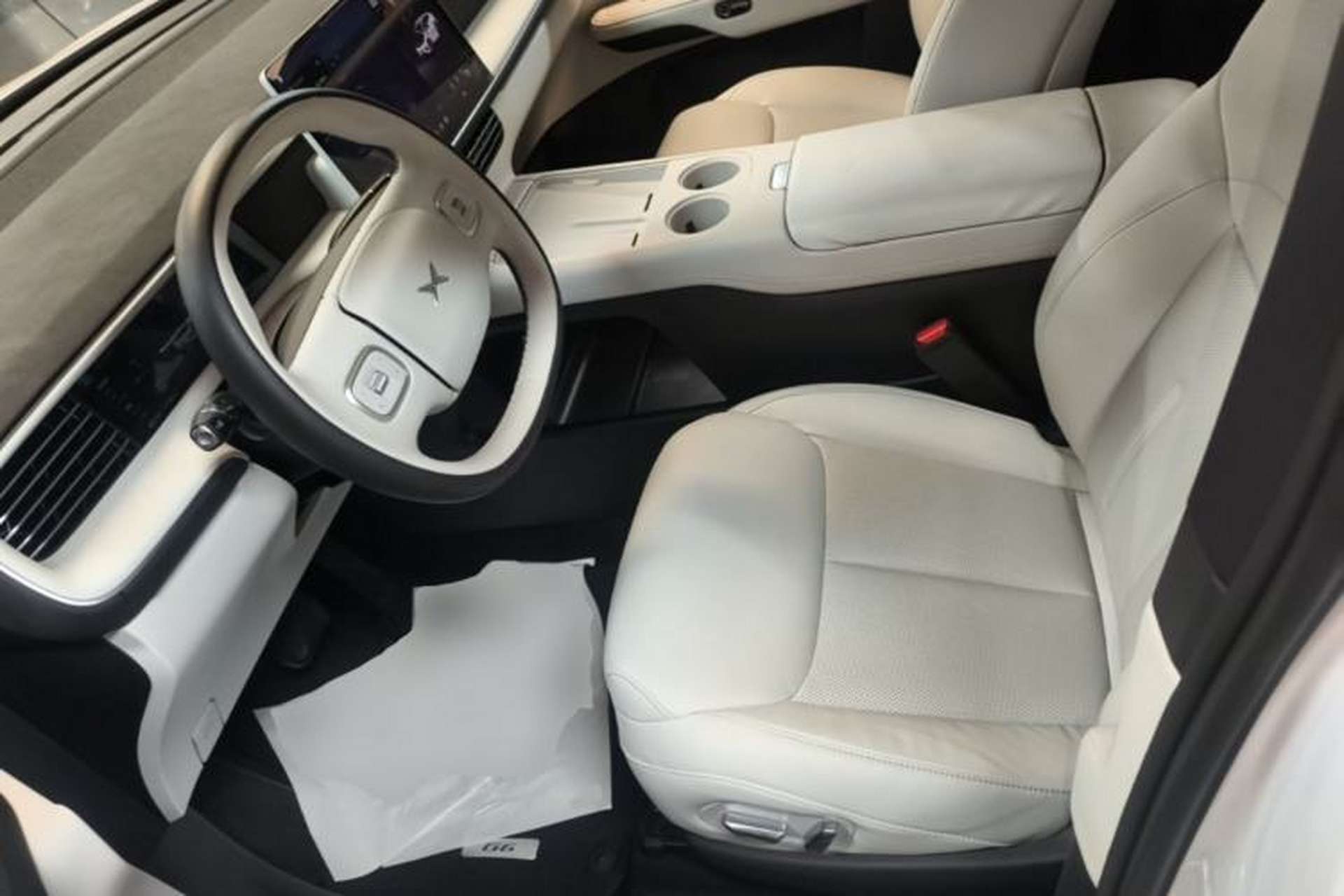 Used XPeng G6 2023 580 Long-Range Pro Left Front Seat