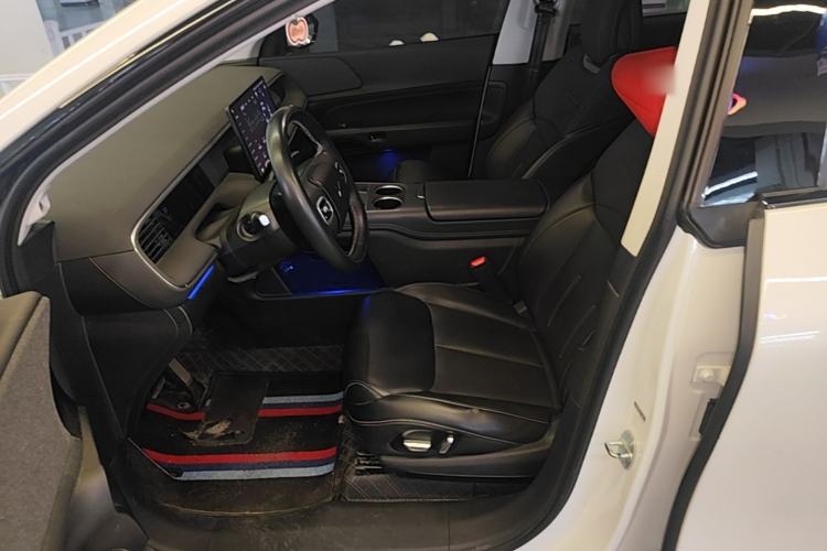 Used XPeng G6 2023 580 Long-Range Max Left Front Seat
