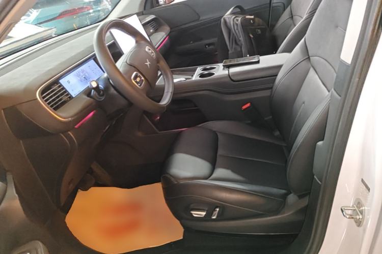 Used XPeng G6 2023 580 Long-Range Pro Left Front Seat