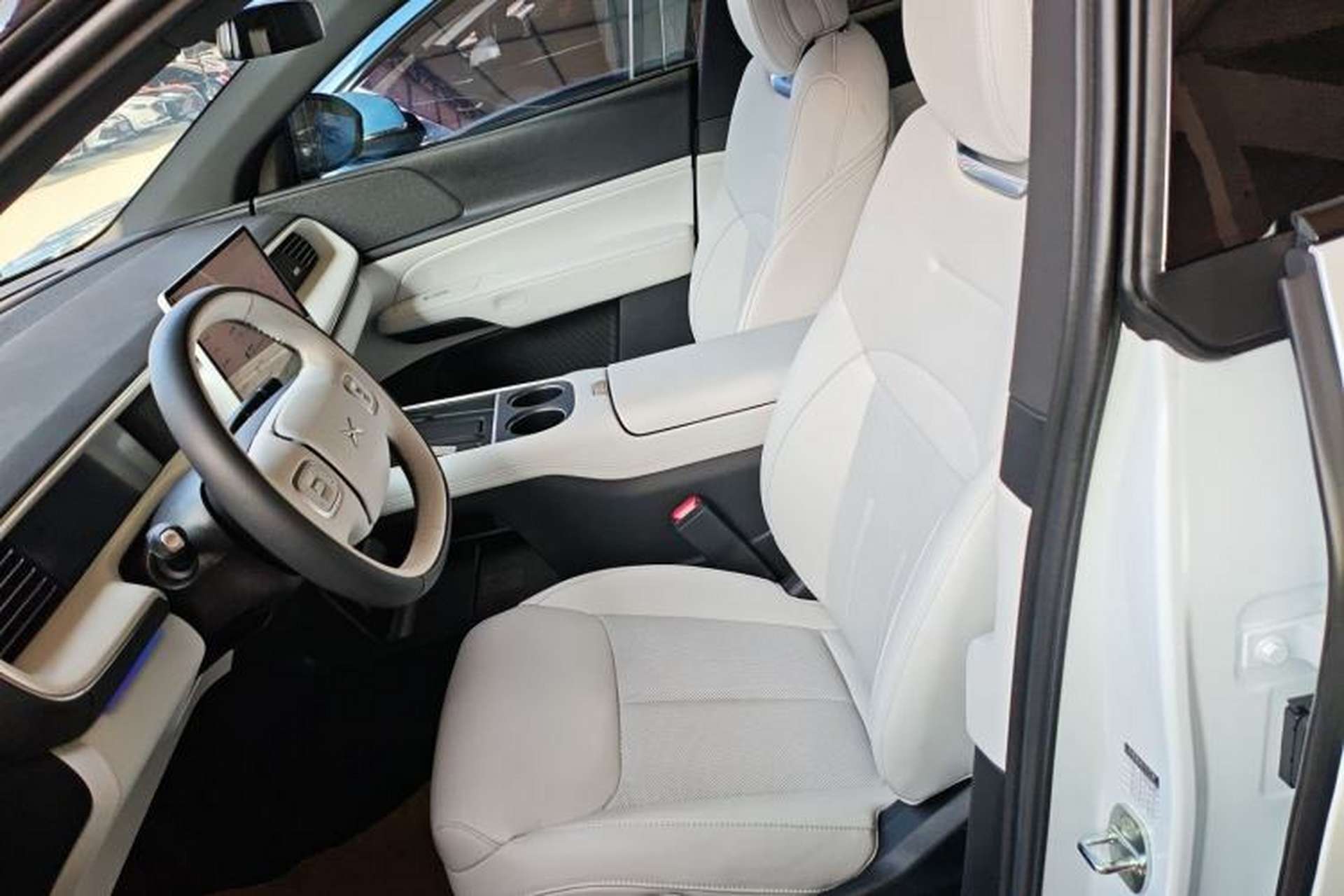 Used XPeng G6 2023 580 Long-Range Pro Left Front Seat