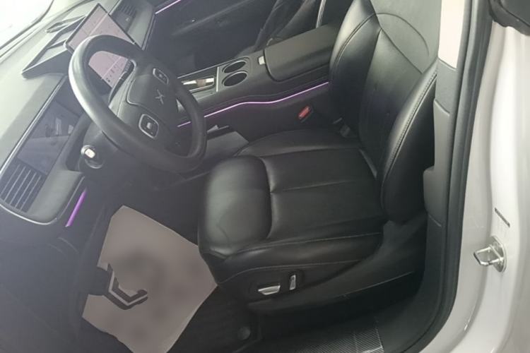 Used XPeng G6 2023 580 Long-Range Max Left Front Seat