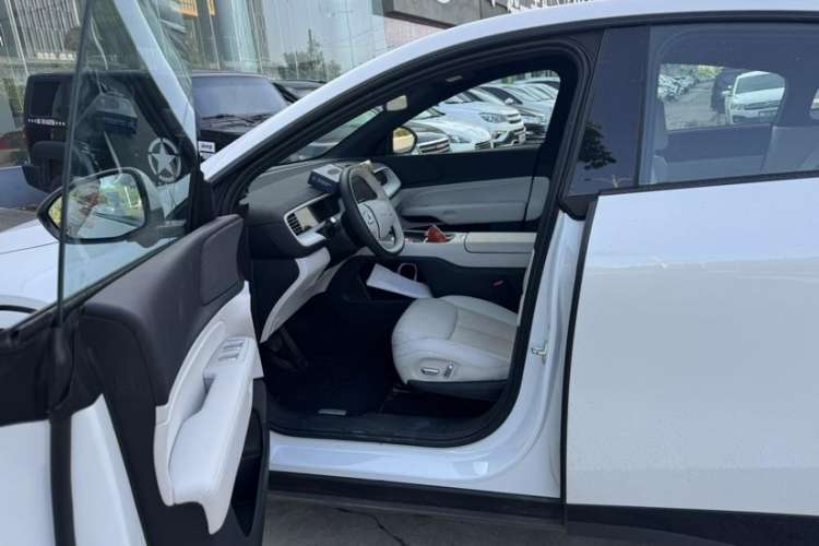 Used XPeng G6 2023 580 Long-Range Max Left Front Seat