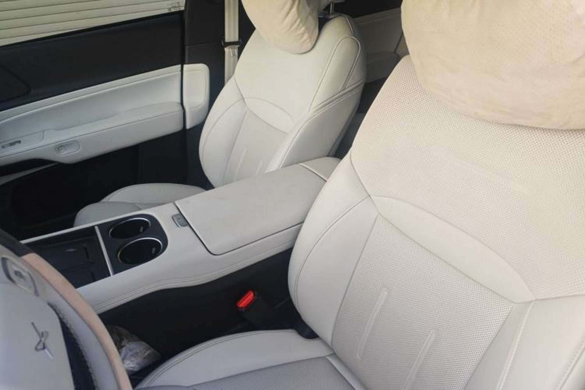 Used XPeng G6 2023 580 Long-Range Pro Left Front Seat
